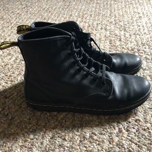 Doc Martens “Shoreditch”